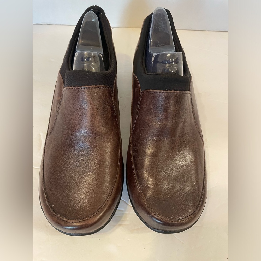 Hush Puppies Brown Slip-on Loafer Shoes Size 9 W